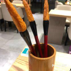 毛笔酥图片,传统美食的匠心独运